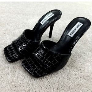 Steve Madden Women's 7 Black Signal Square Toe Heeled Sandal Stiletto Leather